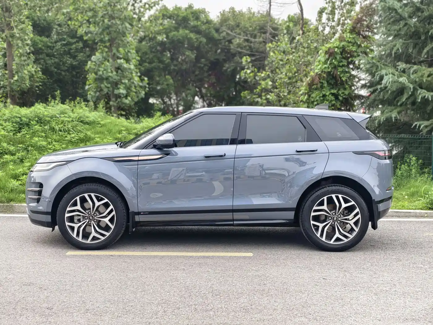 Land Rover Range Rover Evoque 2020 249PS R-DYNAMIC S Sport Edition фото 14