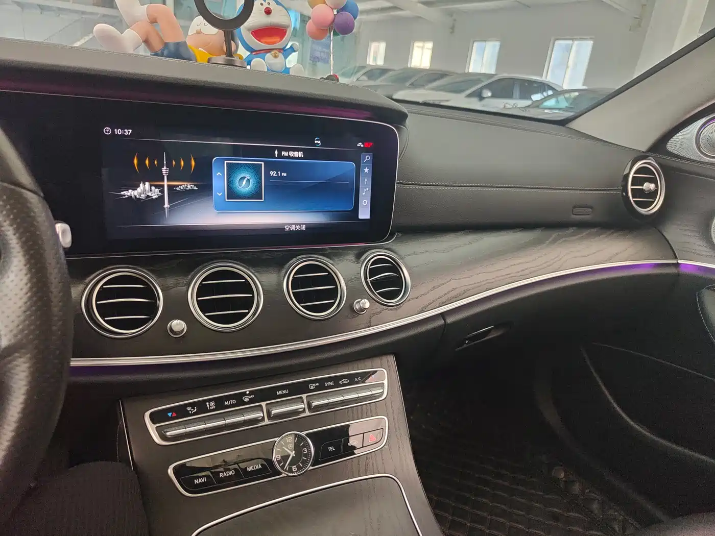 Mercedes-Benz E-Class 2018 Facelift E 200 L Sport фото 12