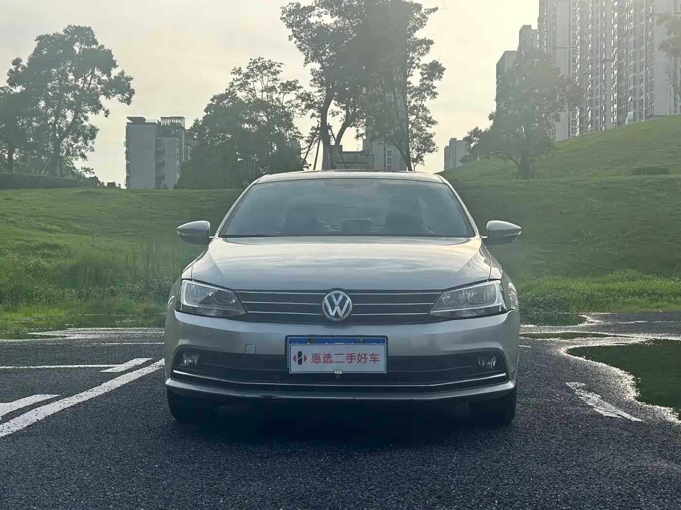 Volkswagen Sagitar 2018 1.6L Automatic Comfort фото 2