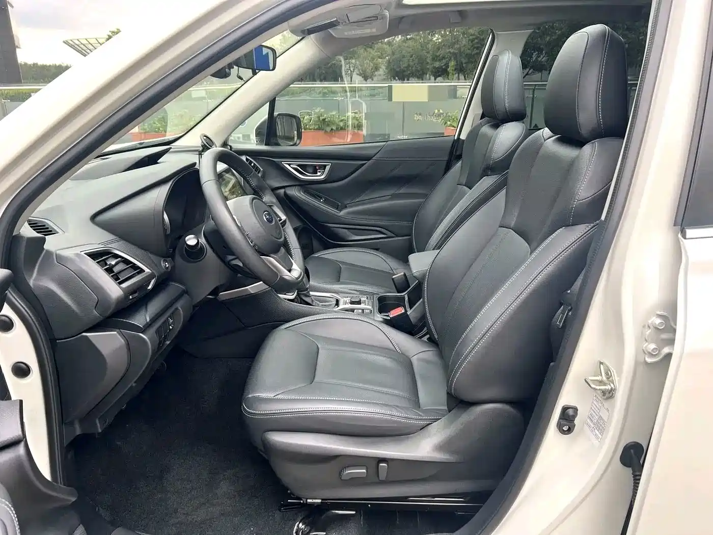 Subaru Forester 2021 2021 2.0i Luxury Edition