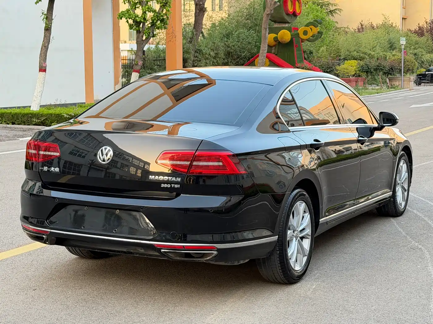 Volkswagen Magotan 2017 380TSI DSG Luxury фото 6