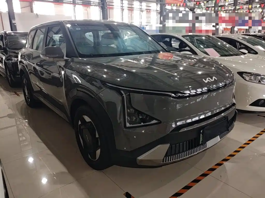 Фото 4 - Kia EV5