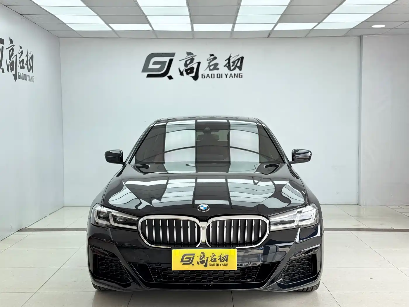 BMW 5 Series 2022 Model Second Facelift 525Li M Sport Package фото 2