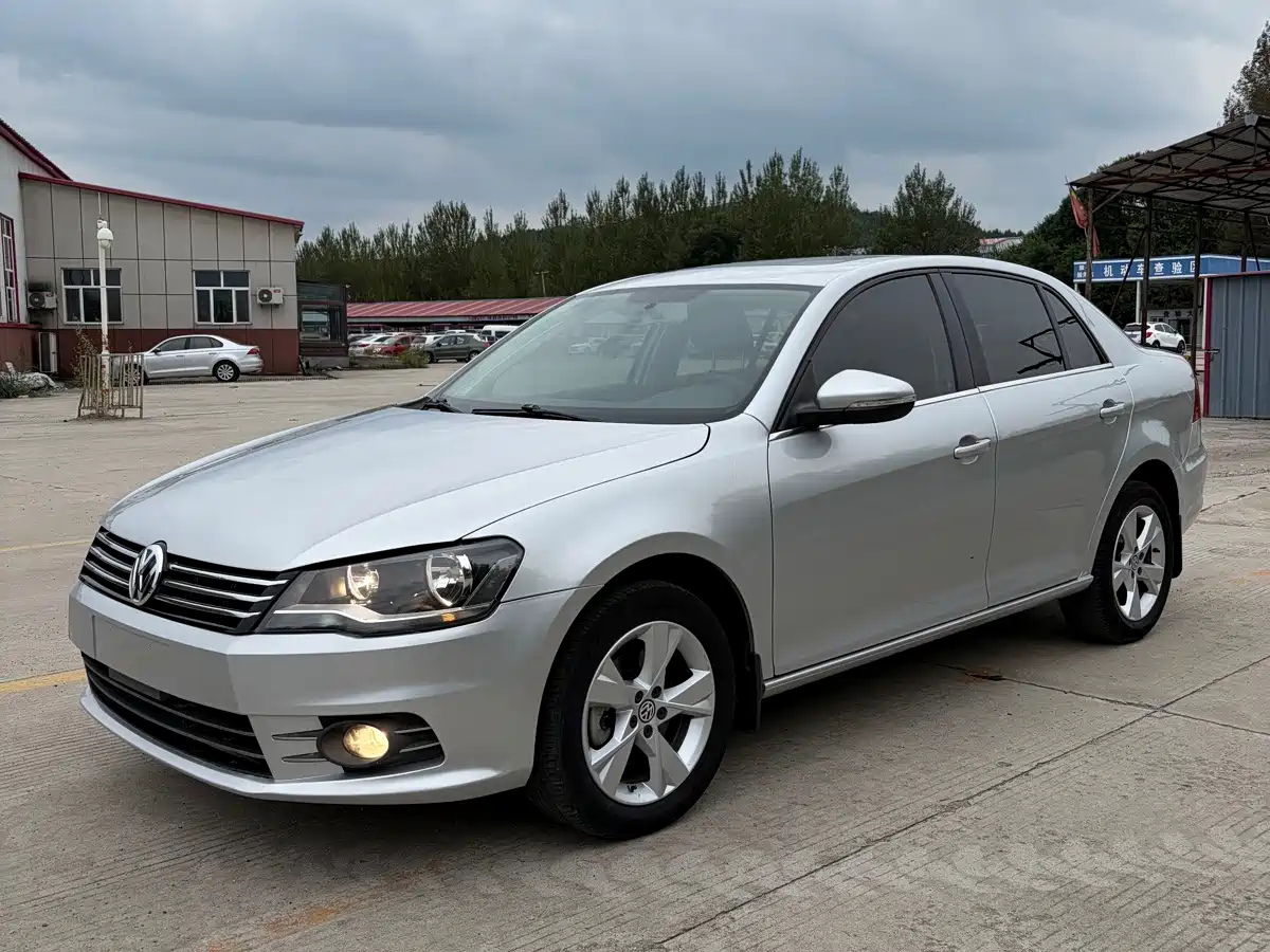 صورة 1 - Volkswagen Bora