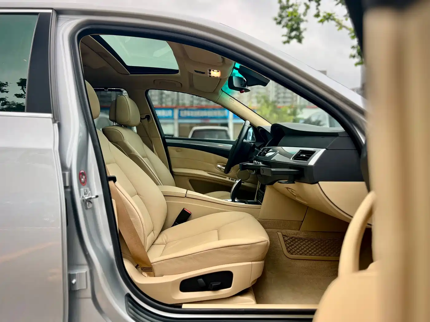 BMW 5 Series 2008 523Li Elegance фото 41