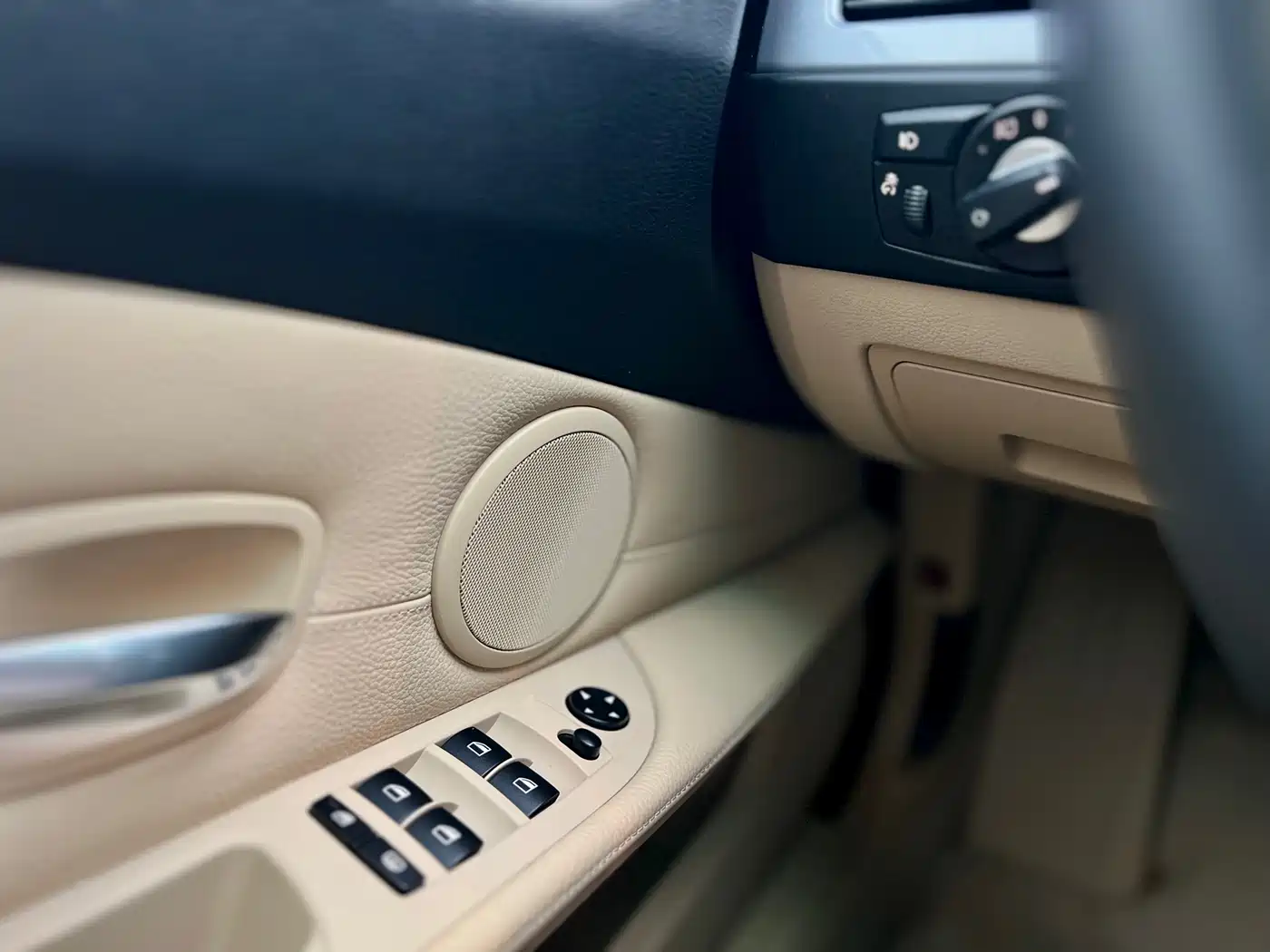 BMW 5 Series 2008 523Li Elegance фото 19