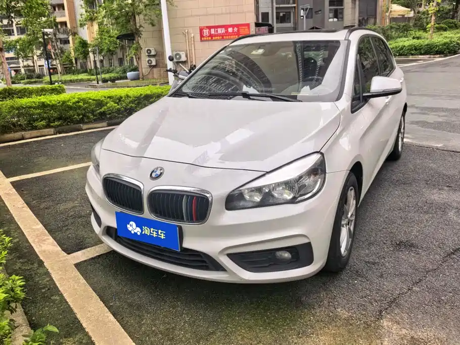 BMW 2 Series Touring 2016 2016 218i Fashion Model