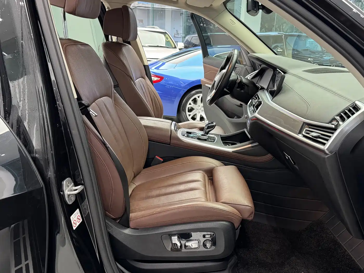 BMW X7 2020 xDrive40i Leading Luxury Package фото 9