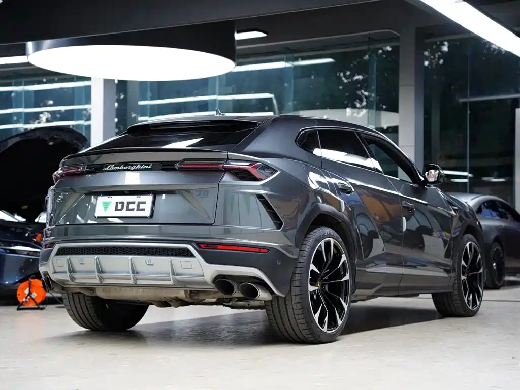 Lamborghini Urus 2018 4.0T V8 фото 7