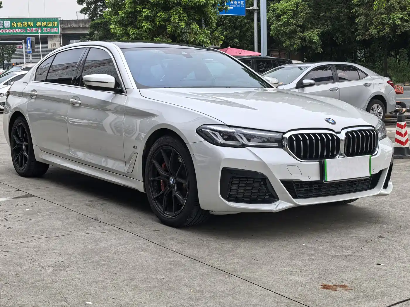 BMW 5-SERIES