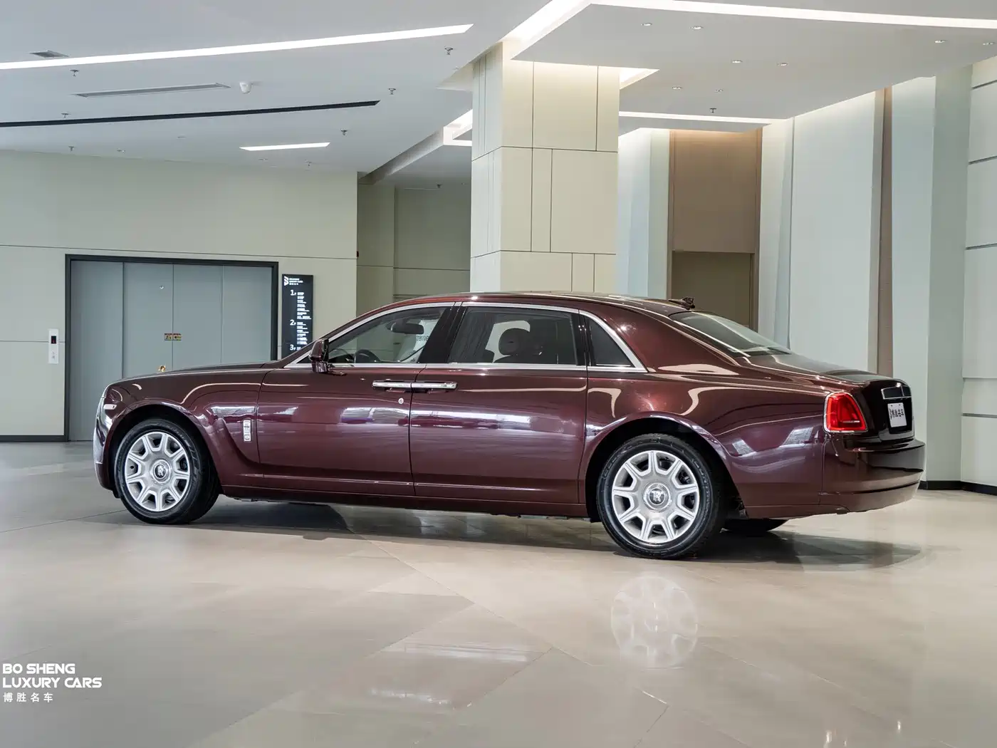 Rolls-Royce Ghost 2013 2012 6.6T Extended Version