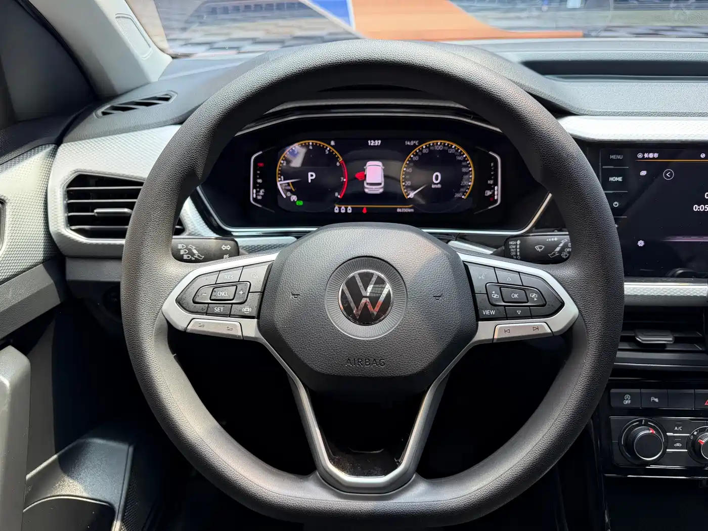 Volkswagen Tanying 2023 Model 200TSI DSG Joy Smart Connect Edition фото 11