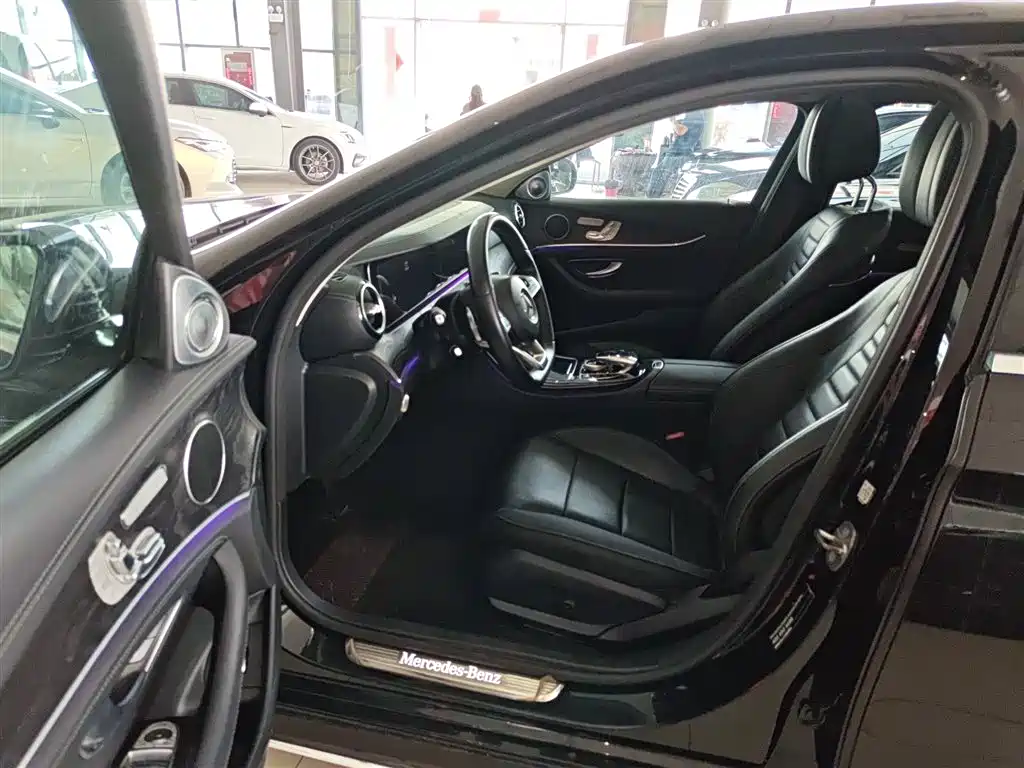 Mercedes-Benz E-Class 2016 E 300 L Sport Fashion Type фото 16