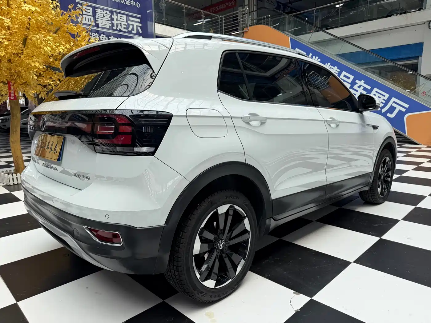 Volkswagen Tanying 2023 Model 200TSI DSG Joy Smart Connect Edition фото 8