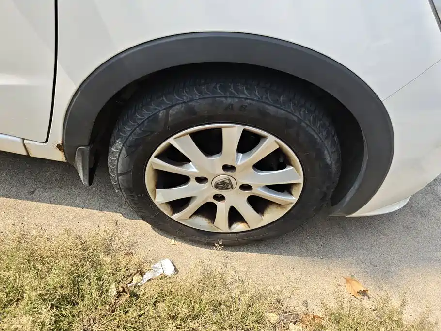Baojun 310 2017 2016 1.2L Manual Comfort Model