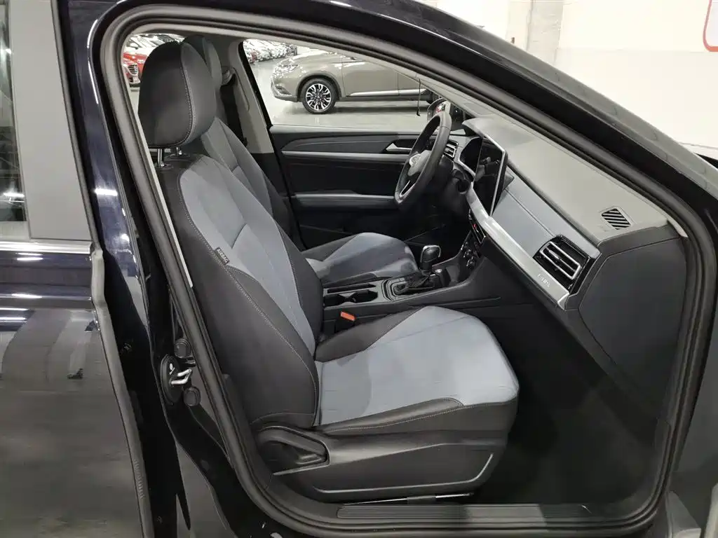 Volkswagen Lavida 2024 Model 1.5L Automatic 5 Million Edition фото 23