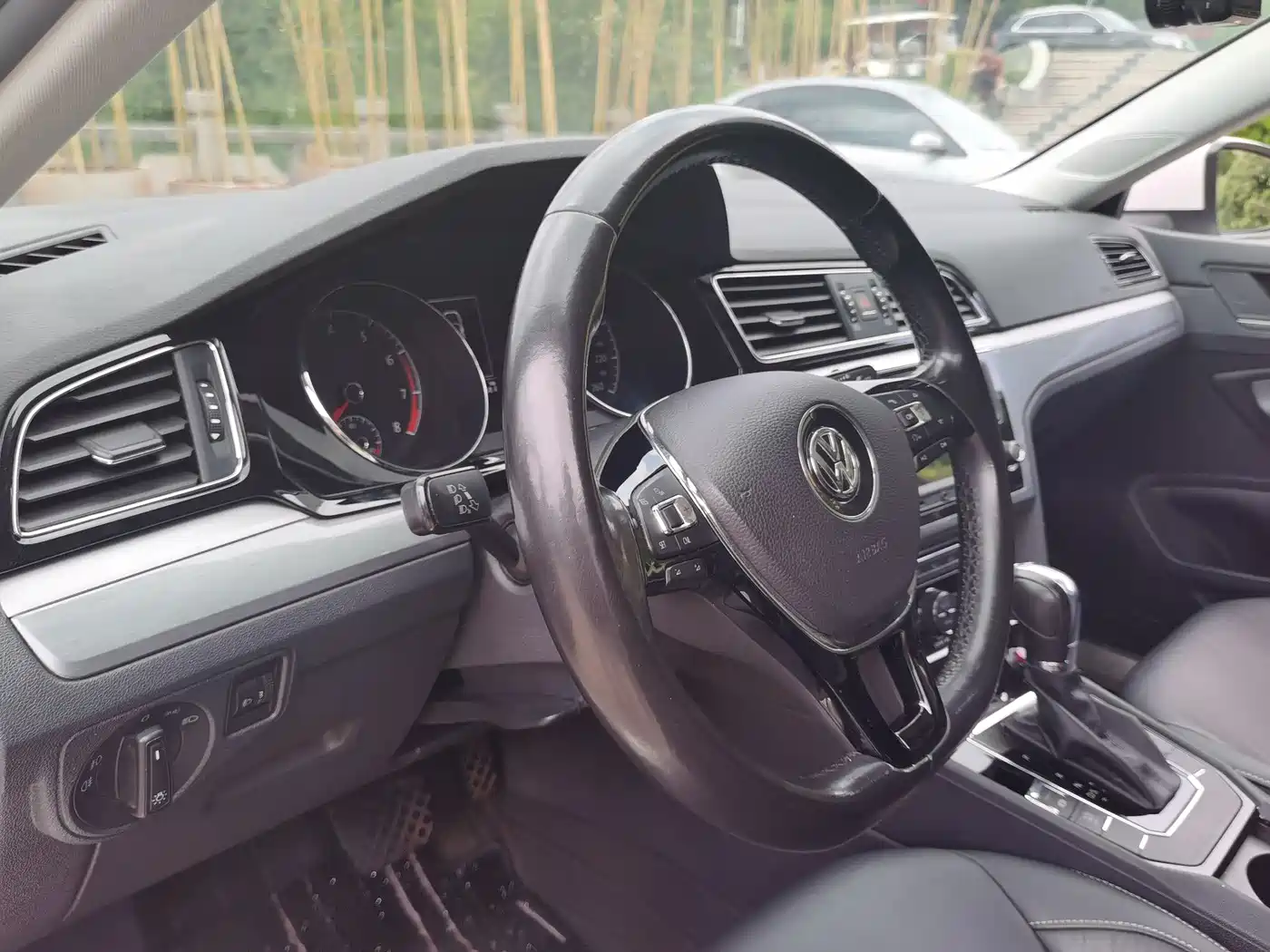 Volkswagen Lamando 2017 280TSI DSG Comfort Edition фото 13