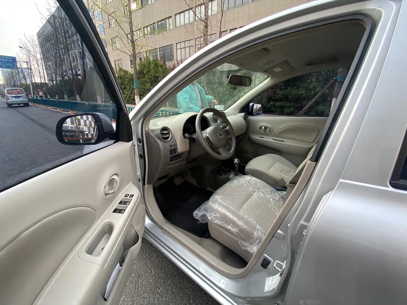 Nissan March 2014 2015 1.5L Automatic Easy Shine
