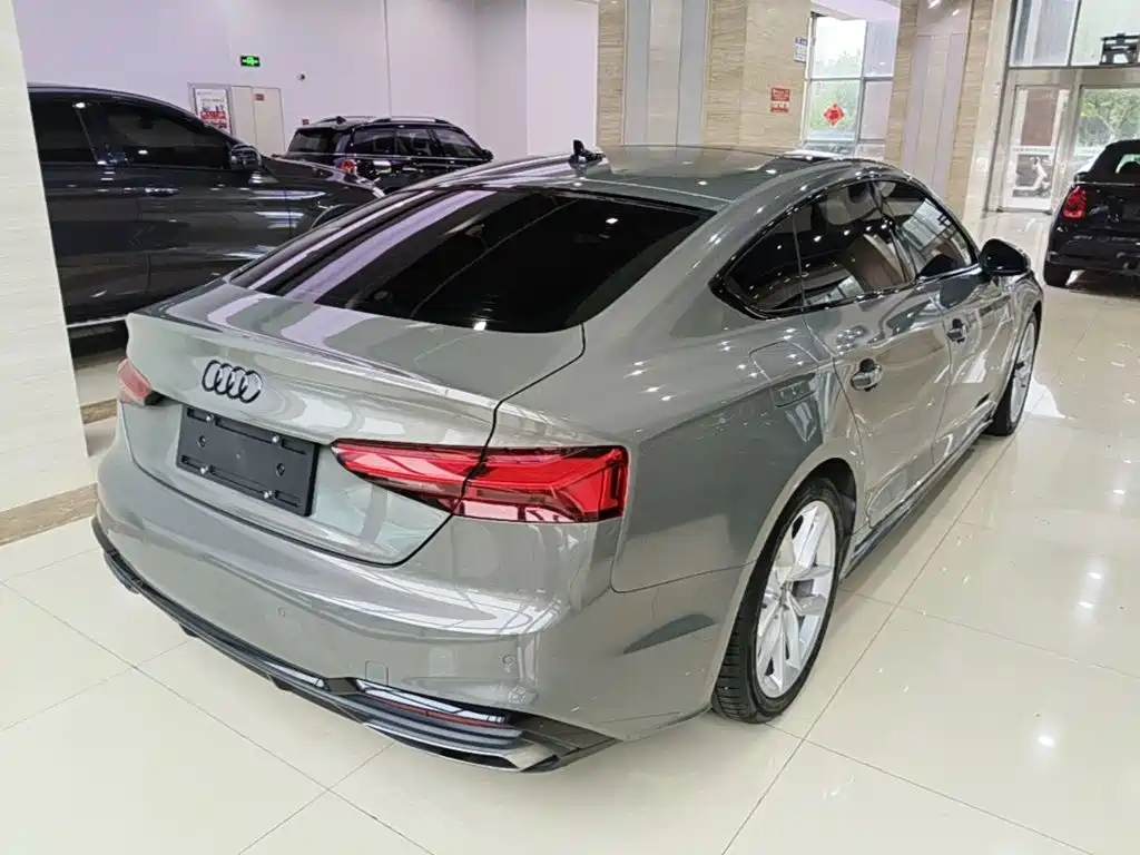 Фото 7 - Audi A5 (Import)