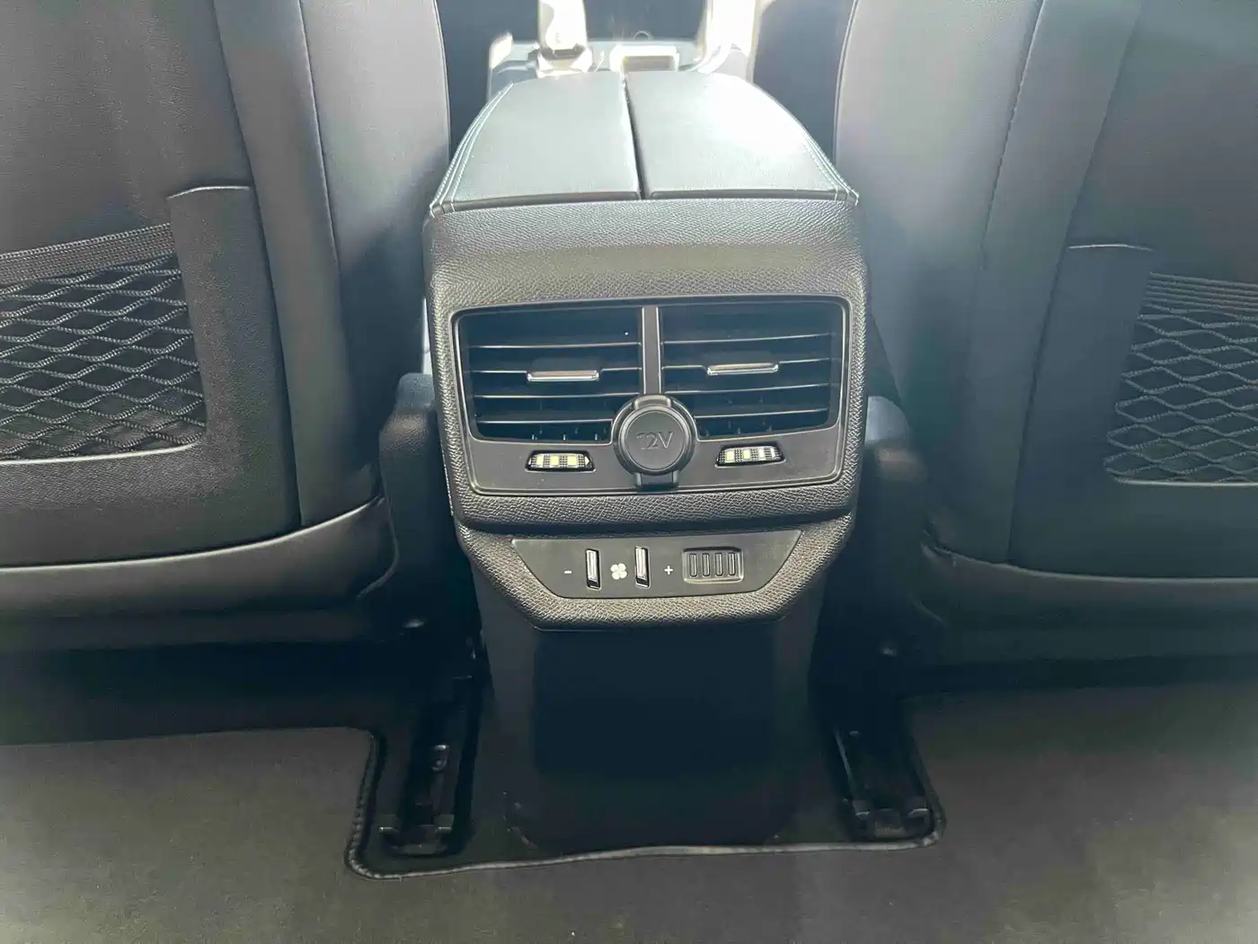 Peugeot 5008 2021 360THP 5-seater Performance Edition фото 32