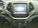 Photo 12 - Jeep Cherokee