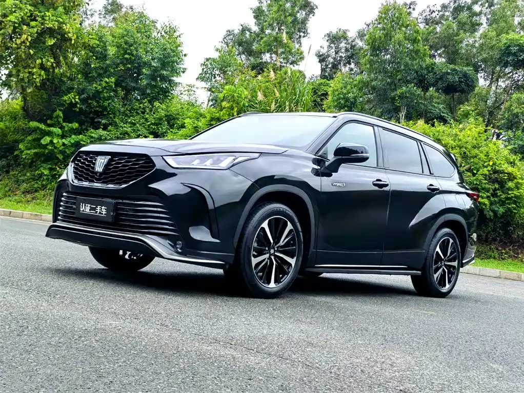 Toyota Crown Kluger 2023 2.5L HEV AWD Premium Edition