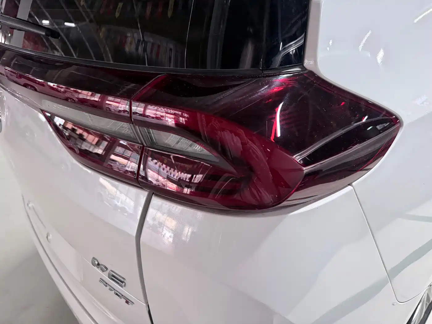 GAC Trumpchi Trumpchi M6 2019 270T Automatic Luxury (7-seater) China V фото 19