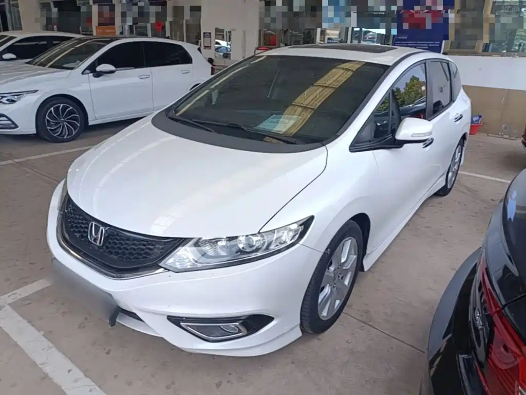 Honda Jade 2016 2016 1.8L CVT Luxury Version 5-seater