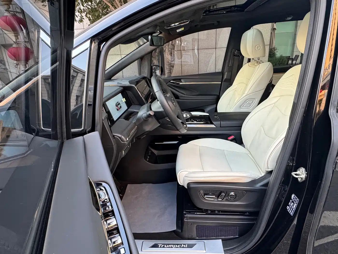 GAC Trumpchi Trumpchi M8 2023 Model Master Series 400T Flagship Edition фото 15