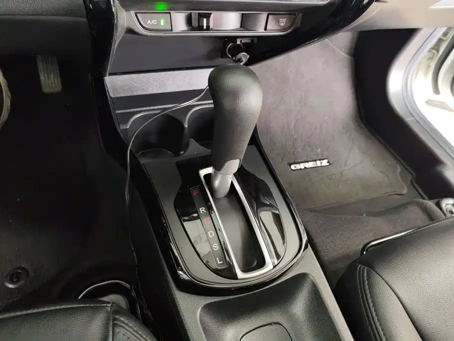 Honda Greiz 2017 2016 1.5L CVT Comfort Edition