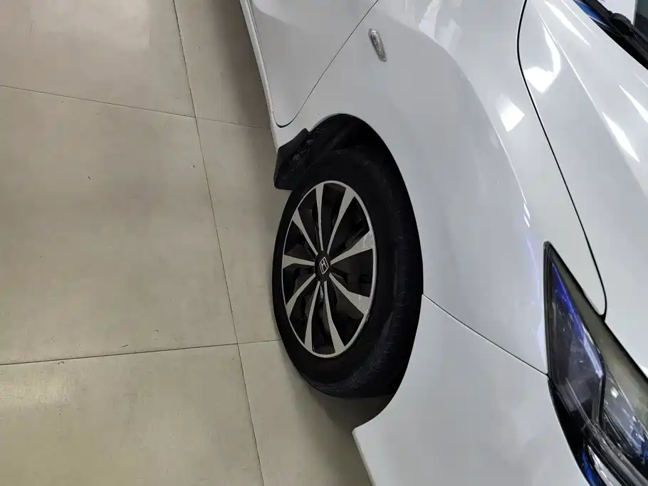 Honda Greiz 2017 2016 1.5L CVT Comfort Edition