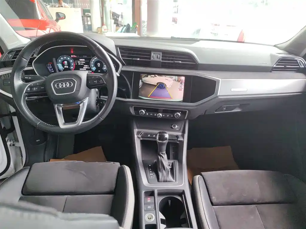 Audi Q3 2019 35 TFSI Progressive Sport фото 10