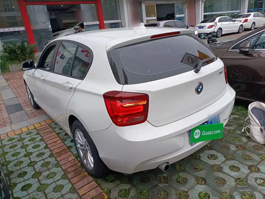 BMW 1 Series (Import) 2013 Facelift 118i Leading Model фото 5
