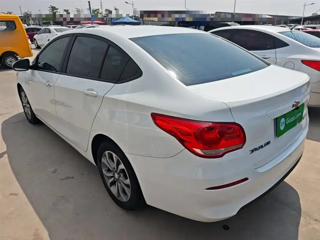 Chevrolet Cavalier 2016 Model 1.5L Automatic Delight Edition фото 5