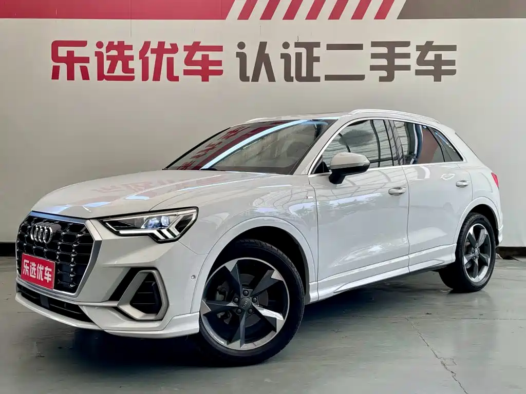 Audi Q3 2021 35 TFSI Fashion Sport