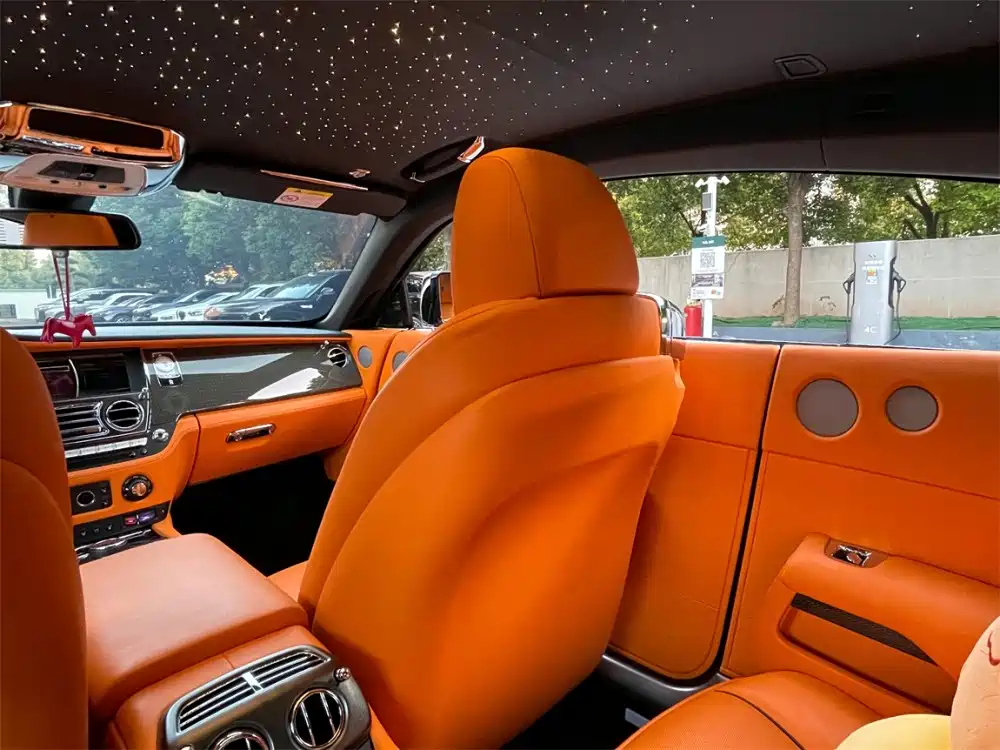 Rolls-Royce Wraith 2018 6.6T Black Badge фото 14