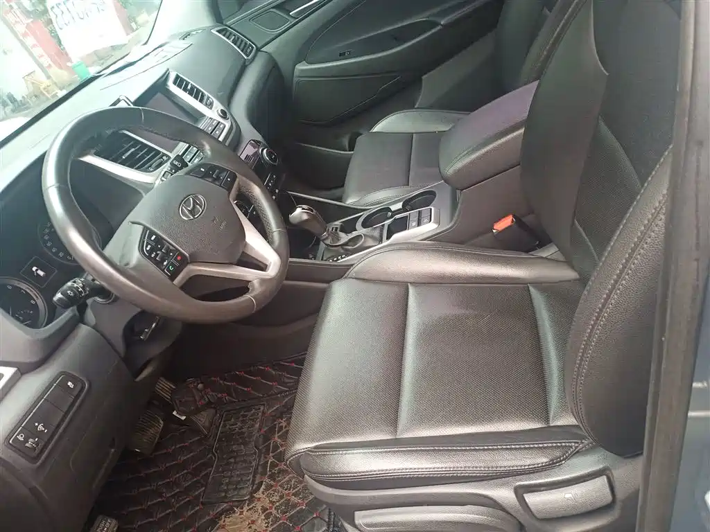 Hyundai Tucson 2015 1.6T Dual Clutch 2WD Smart фото 14