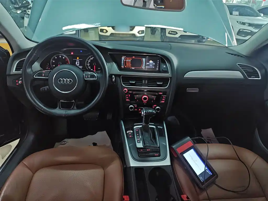 Audi A4L 2015 35 TFSI Auto Standard фото 6
