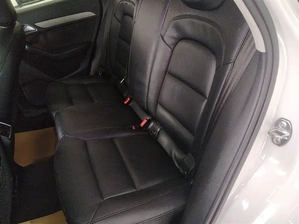 Audi Q3 2015 35 TFSI Progressive фото 13