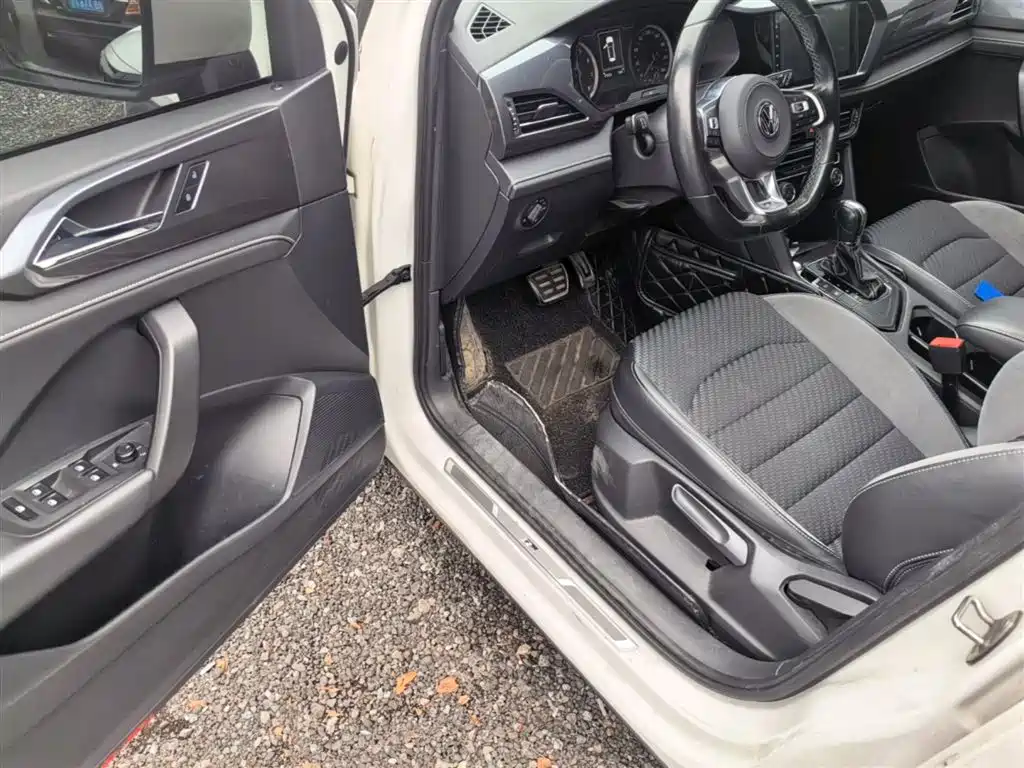 Volkswagen Tharu 2019 Model 280TSI 2WD R-line China VI фото 14