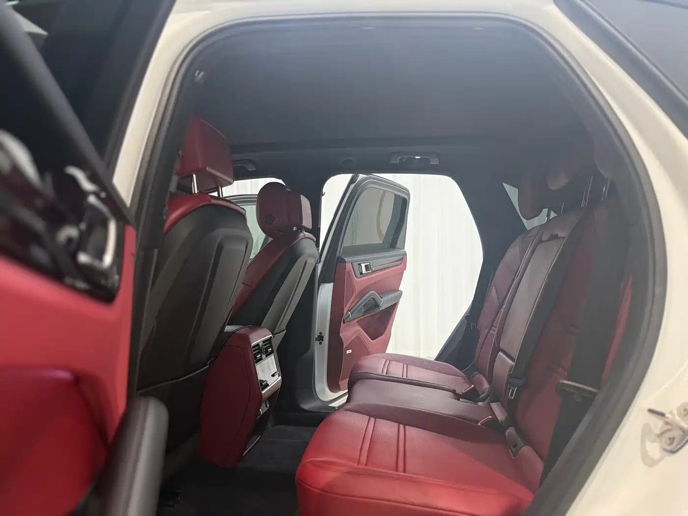 PORSCHE CAYENNE NEW ENERGY