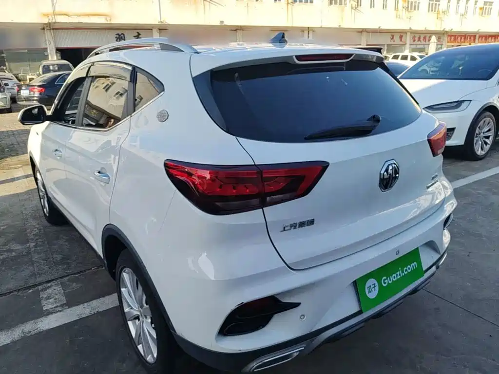 2023 MG ZS