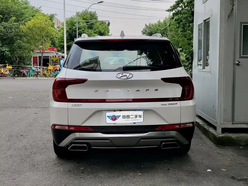 Фото 5 - Hyundai Santa Fe