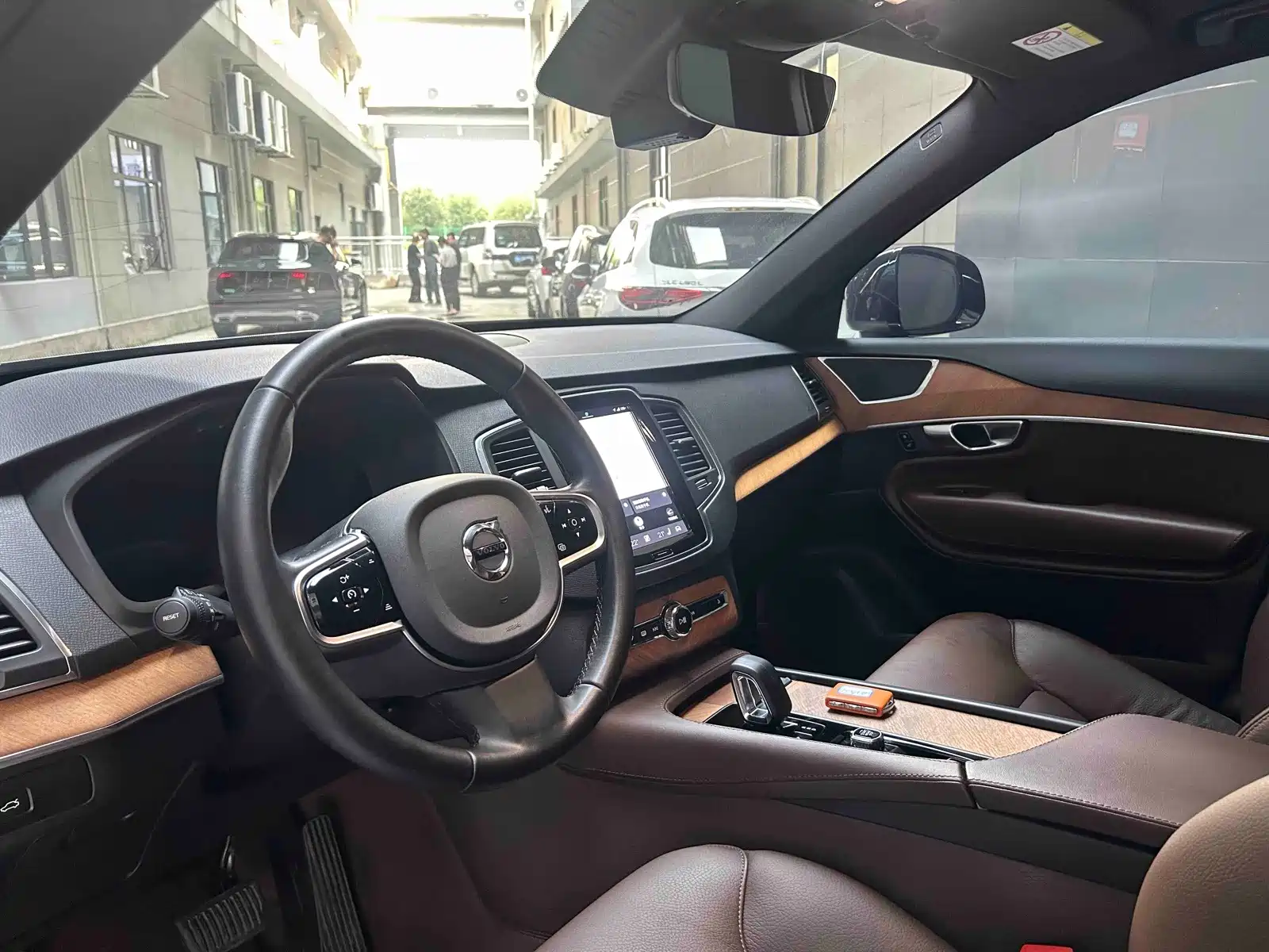 Photo 14 - Volvo XC90