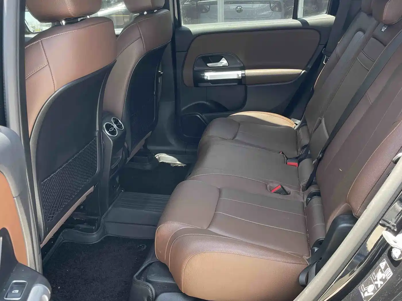 Mercedes-Benz GLB 2023 GLB 200 Dynamic фото 6