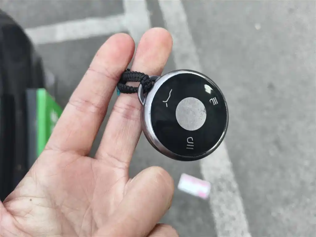 NEZHA AUTOMOBILE NEZHA U