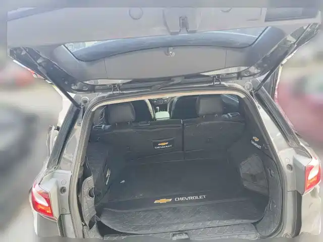 Chevrolet Equinox 2017 535T Automatic Galloping Edition — фото 5