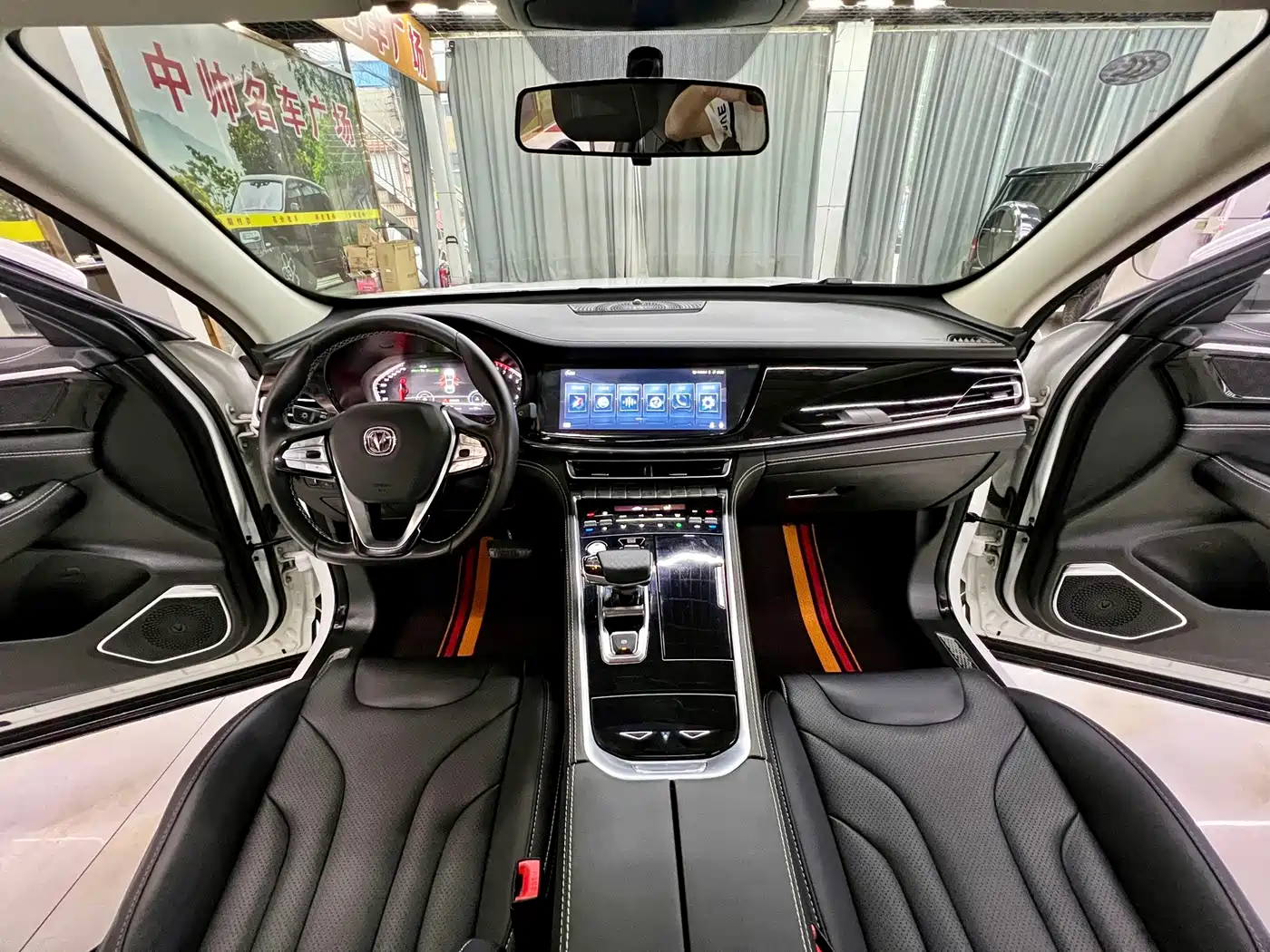 Changan CS85 2020 2019 2.0T Automatic Premium Edition China V