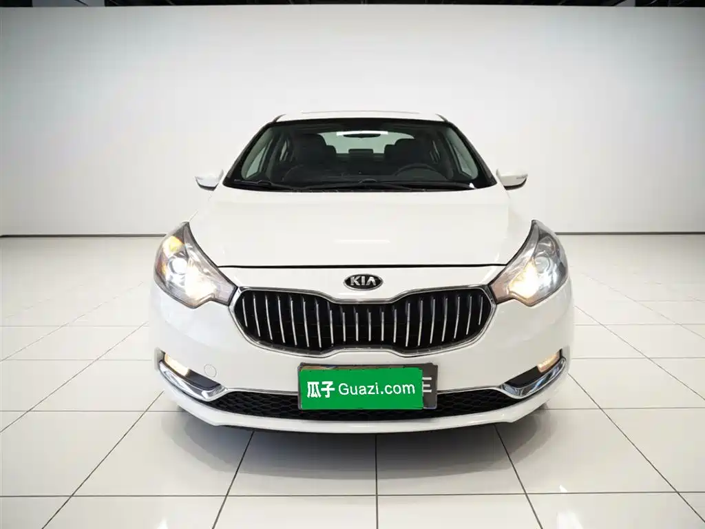 Kia K3 2015 1.6L Automatic GLS фото 3