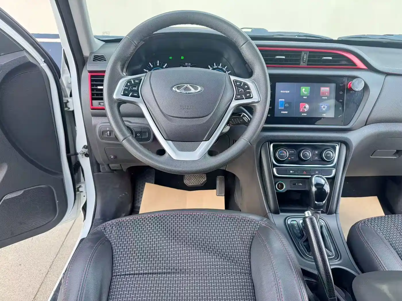 Chery Tiggo 3 2016 2016 1.6L CVT Smart Edition